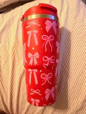 Cupid’s Bows Pattern FrostBuddy ToGo